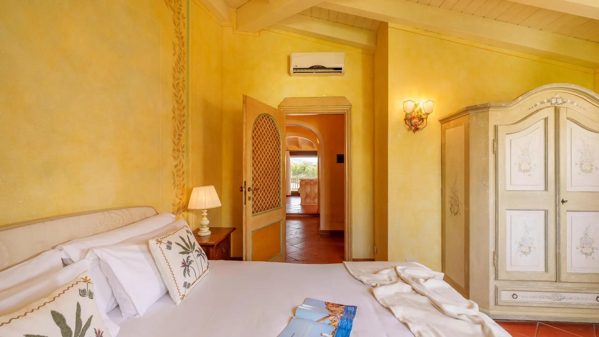 Ng Collection Cala Del Faro 206 Spiaggia Privata Porto Cervo Apartment